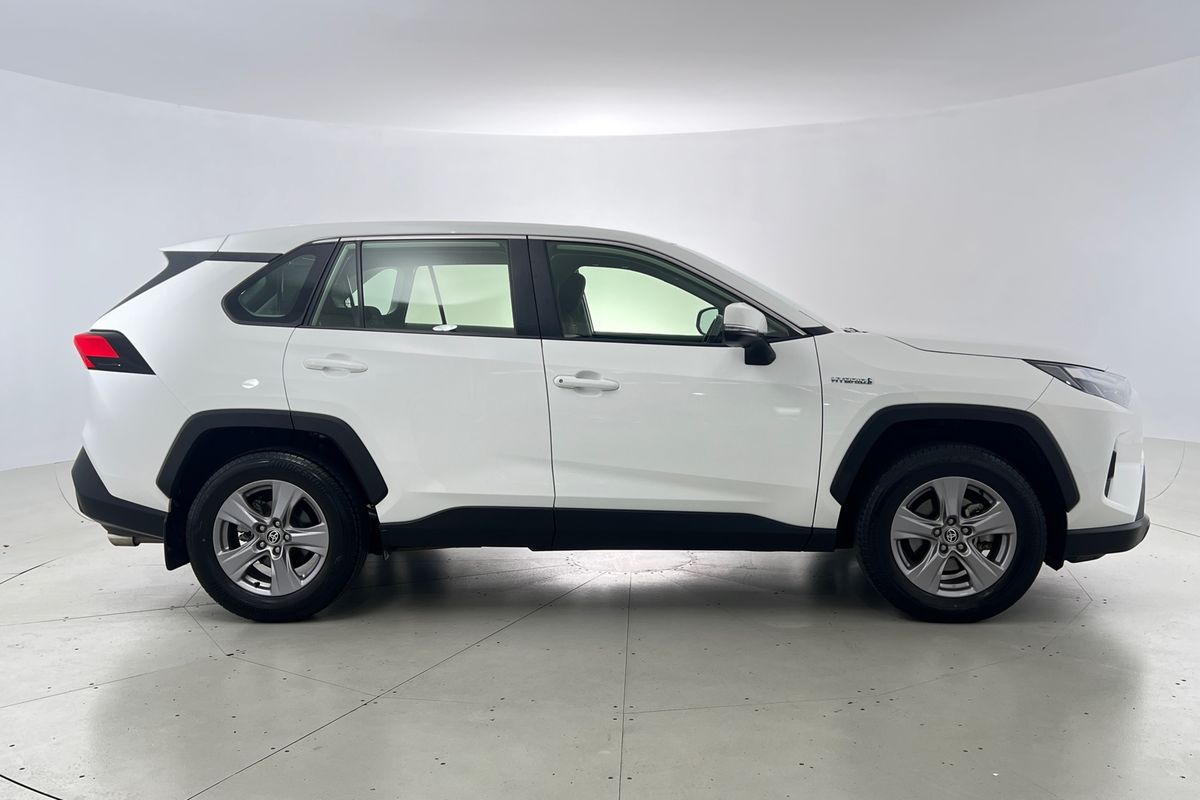 2024 Toyota RAV4 GX AXAH52R