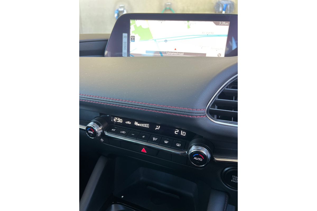 2024 Mazda 3 G25 Evolve SP BP Series image 13
