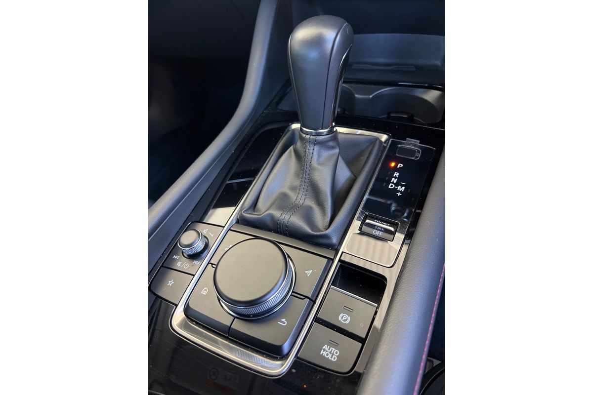 2024 Mazda 3 G25 Evolve SP BP Series image 18