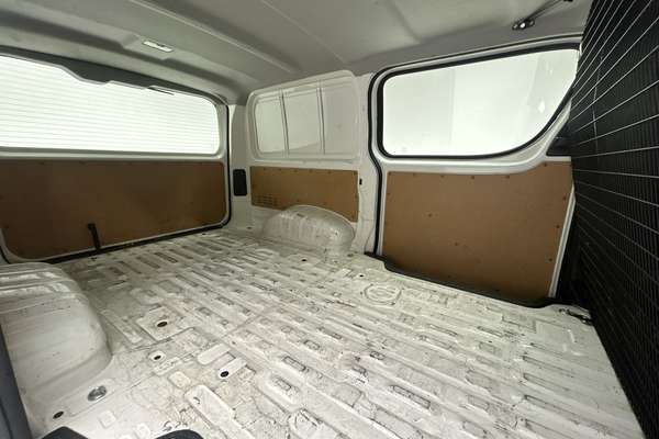 2024 Toyota Hiace GDH300R LWB thumb-10