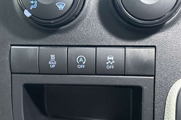 2024 Toyota Hiace GDH300R LWB thumb-15