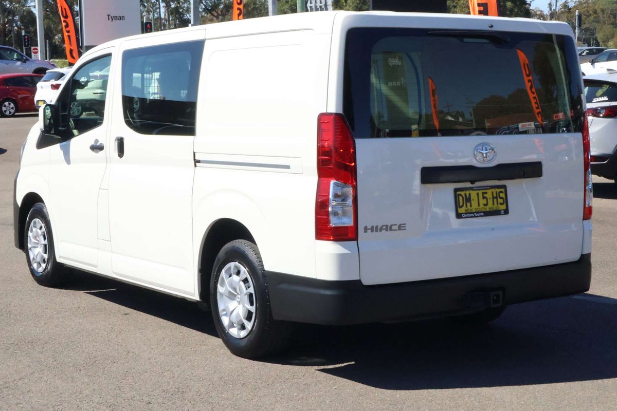 2024 Toyota Hiace GDH300R LWB image 14