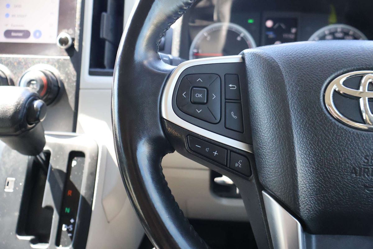 2024 Toyota Hiace GDH300R LWB image 20