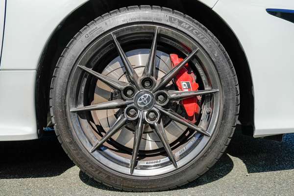 2023 Toyota Yaris GR GXPA16R thumb-3