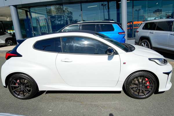2023 Toyota Yaris GR GXPA16R thumb-4