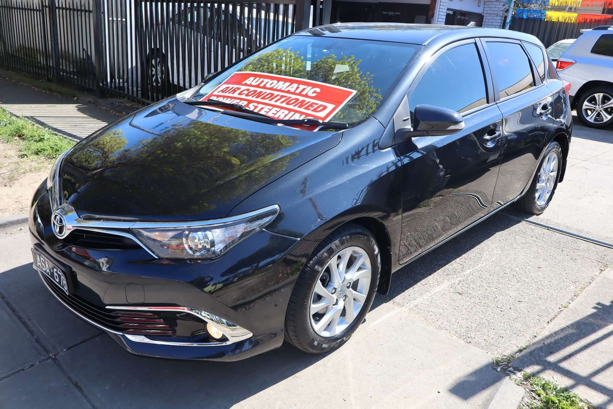 2018 Toyota Corolla Ascent Sport ZRE182R