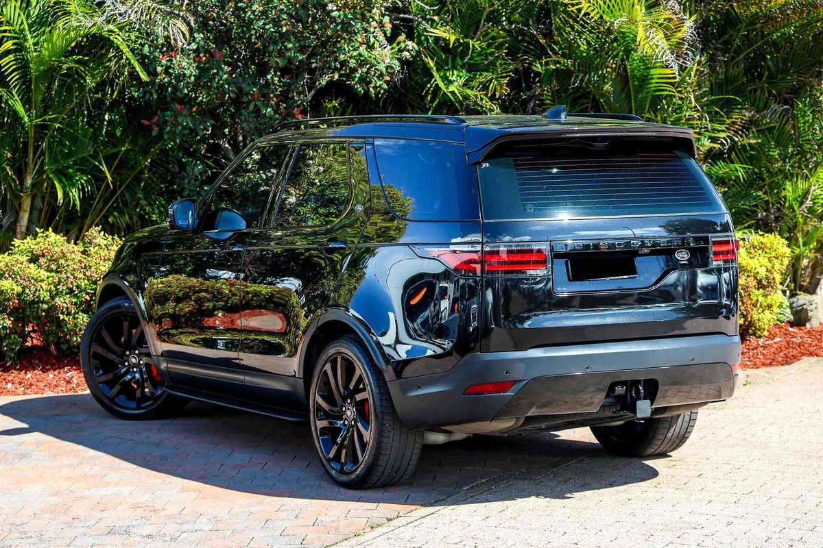 2021 Land Rover Discovery D300 HSE Series 5