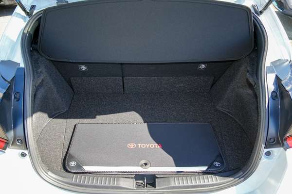2023 Toyota Yaris GR GXPA16R thumb-18