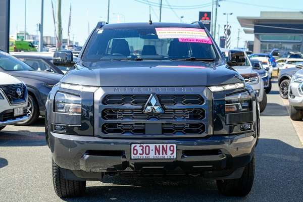 2025 Mitsubishi Triton GSR MV 4X4 thumb-2