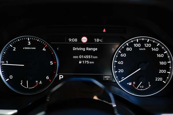 2025 Mitsubishi Triton GSR MV 4X4 thumb-10