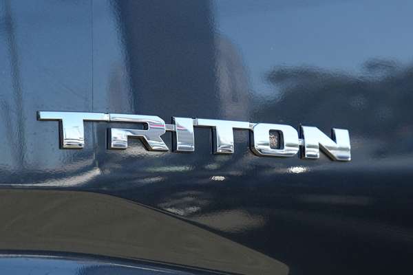 2025 Mitsubishi Triton GSR MV 4X4 thumb-20