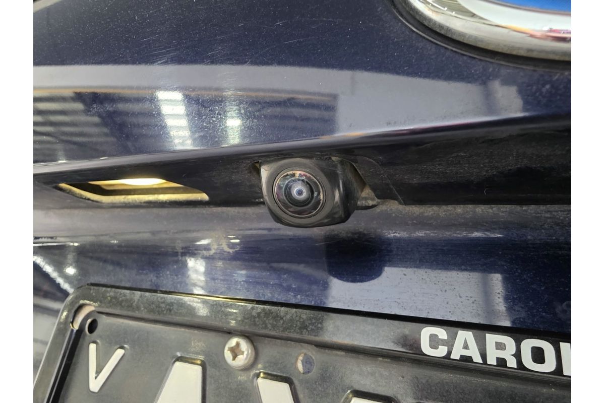2019 Toyota RAV4 Cruiser AXAH52R image 9