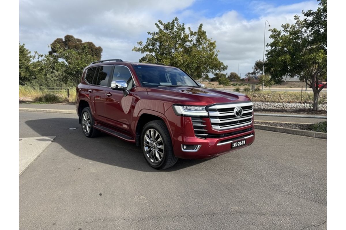 2023 Toyota Landcruiser Sahara ZX FJA300R