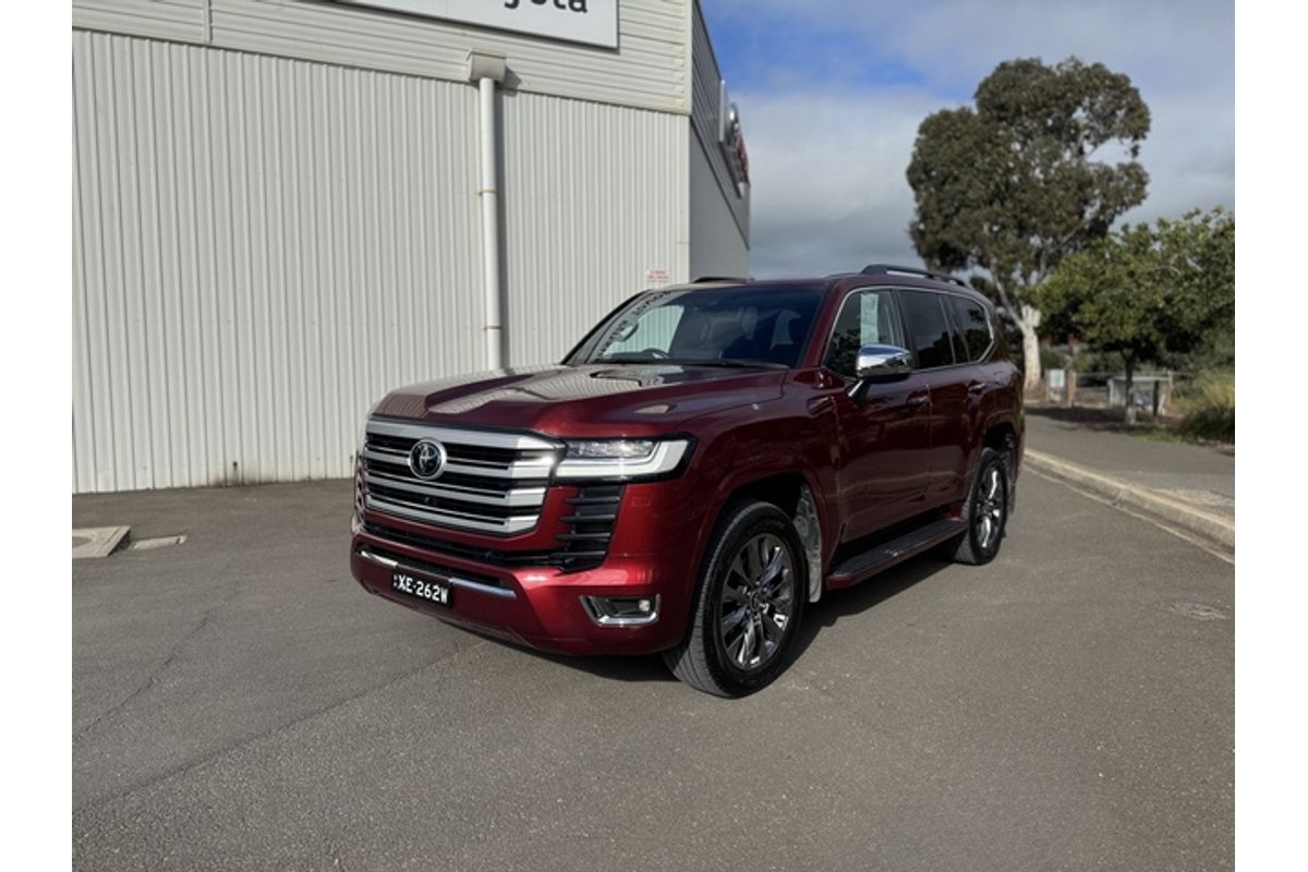 2023 Toyota Landcruiser Sahara ZX FJA300R