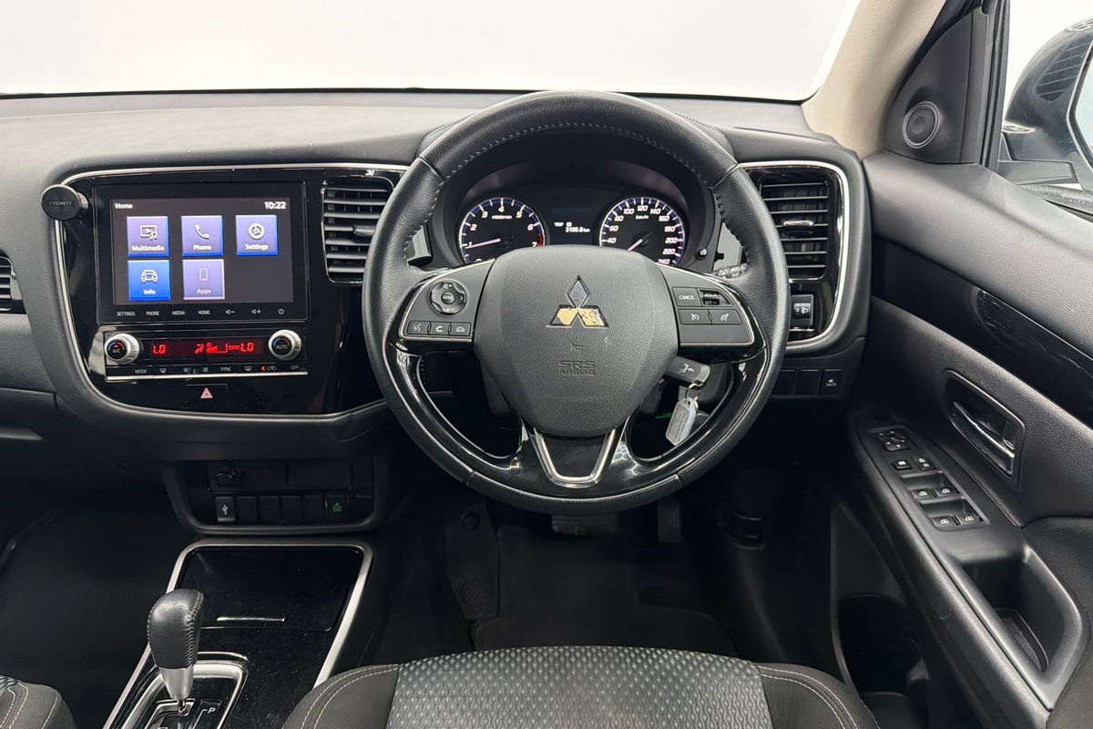 2020 Mitsubishi Outlander ES ZL