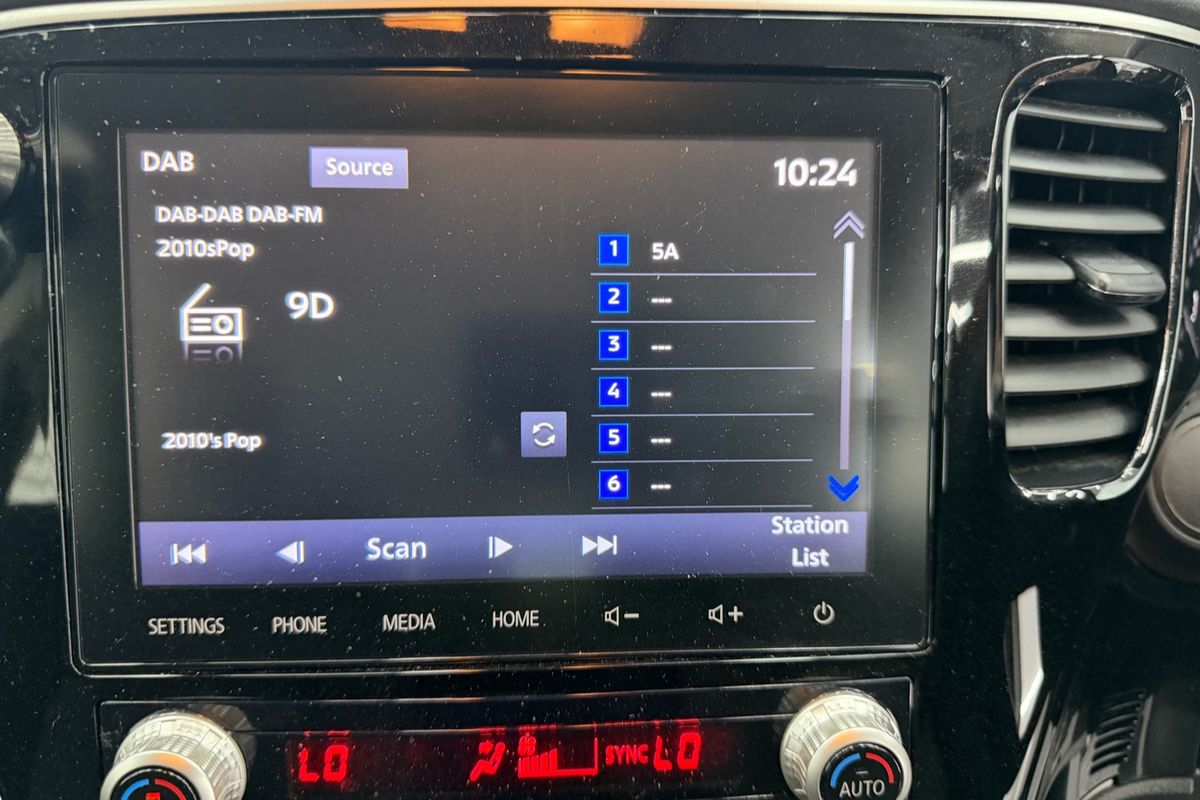 2020 Mitsubishi Outlander ES ZL