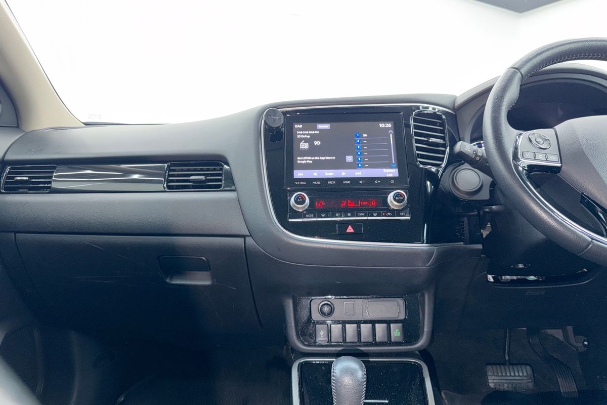 2020 Mitsubishi Outlander ES ZL