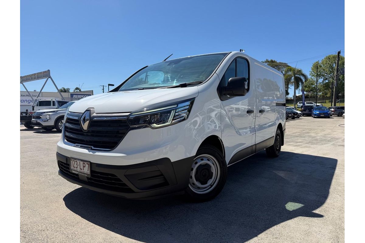 2024 Renault Trafic Pro X82 LWB Low Roof