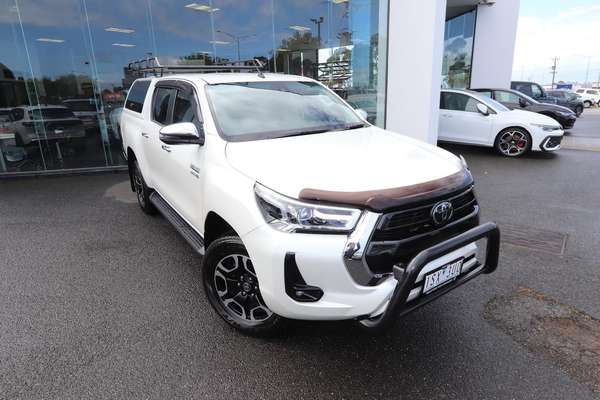 2020 Toyota Hilux SR5 GUN126R 4X4