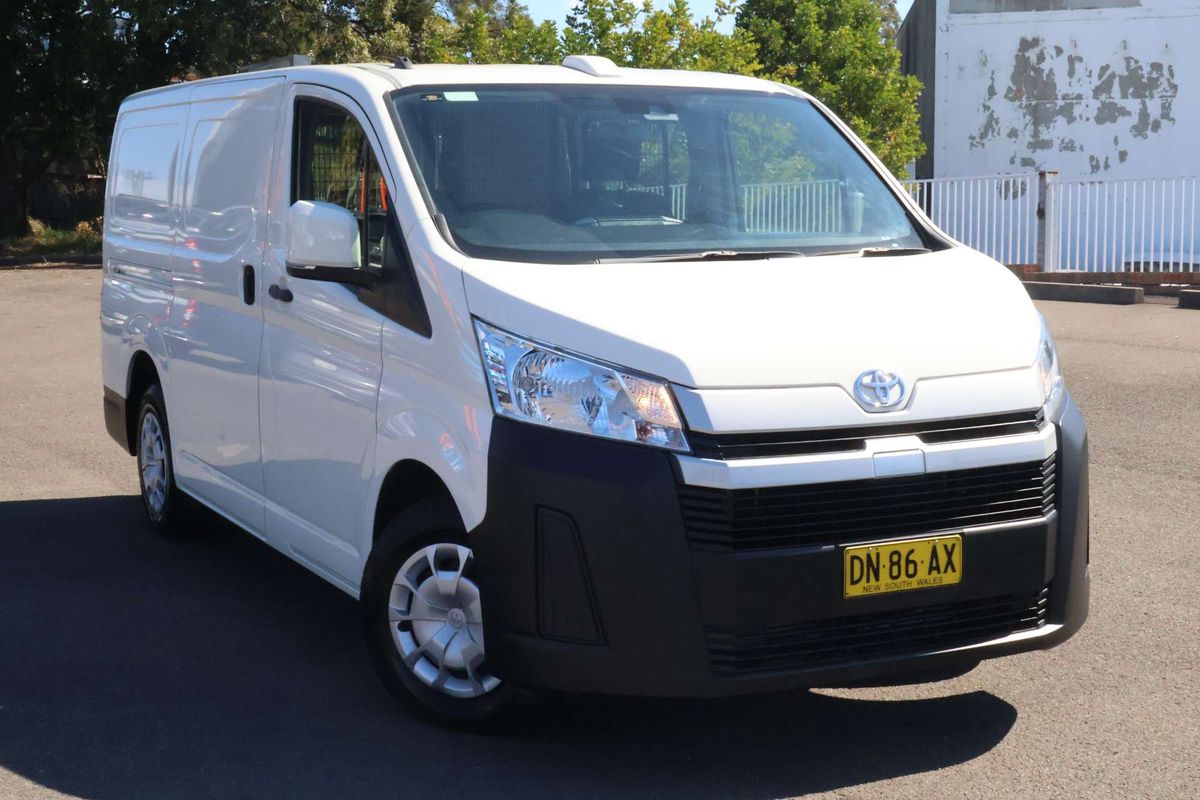 2024 Toyota Hiace GDH300R LWB