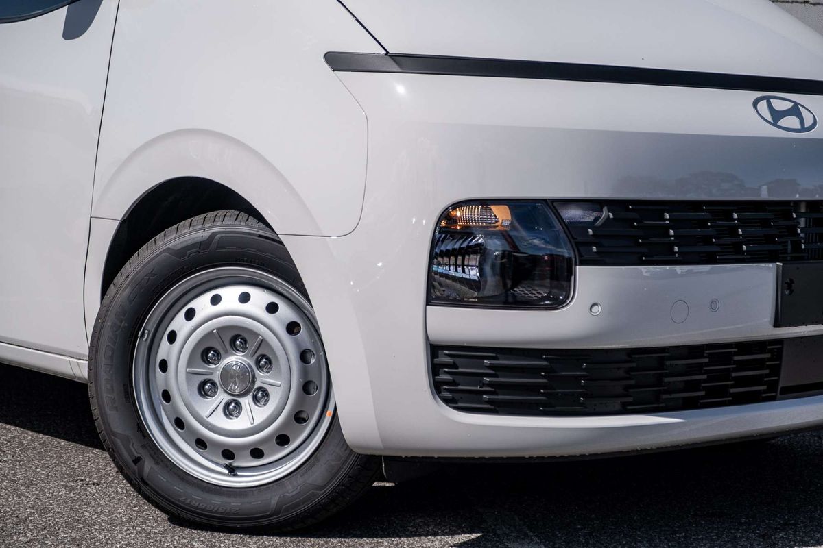 2026 Hyundai STARIA LOAD US4.V4