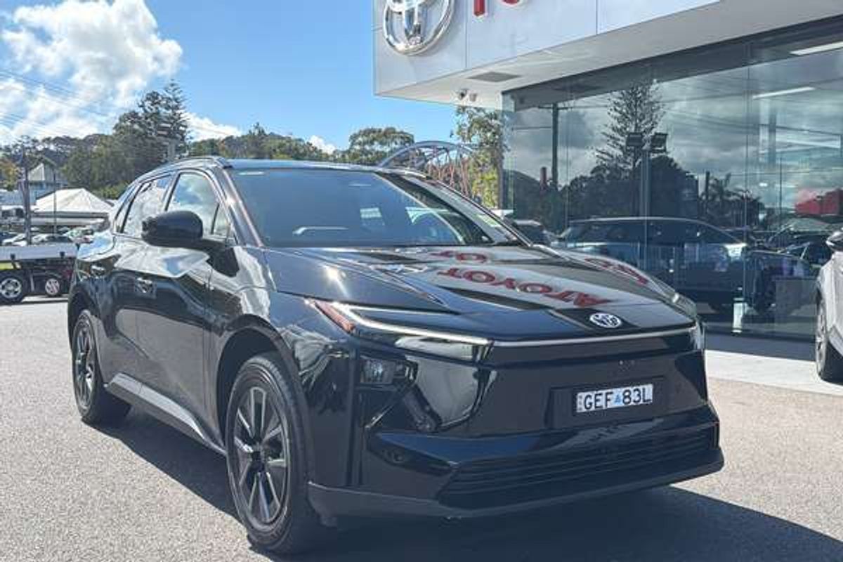 2026 Toyota bZ4X XEAM15R