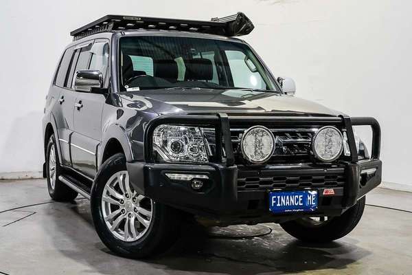 2020 Mitsubishi Pajero Exceed NX