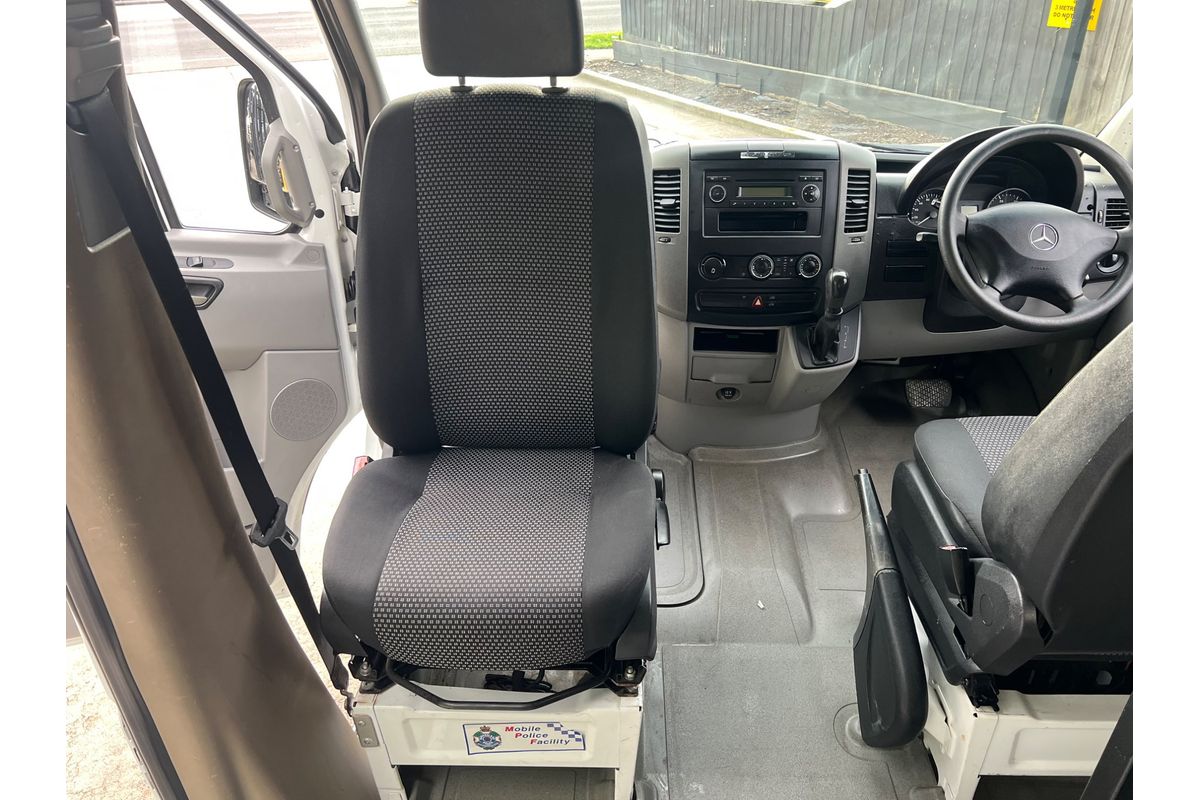 2008 Mercedes-Benz Sprinter 518CDI NCV3 LWB High Roof image 13