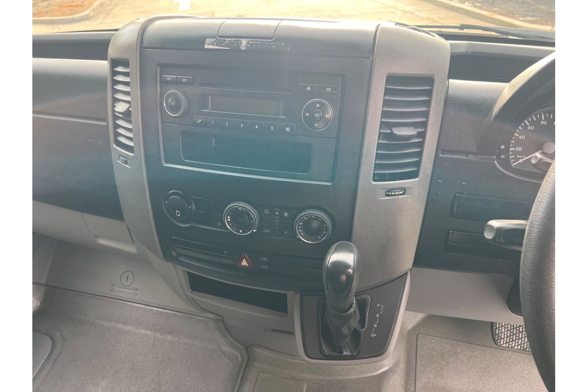 2008 Mercedes-Benz Sprinter 518CDI NCV3 LWB High Roof image 32