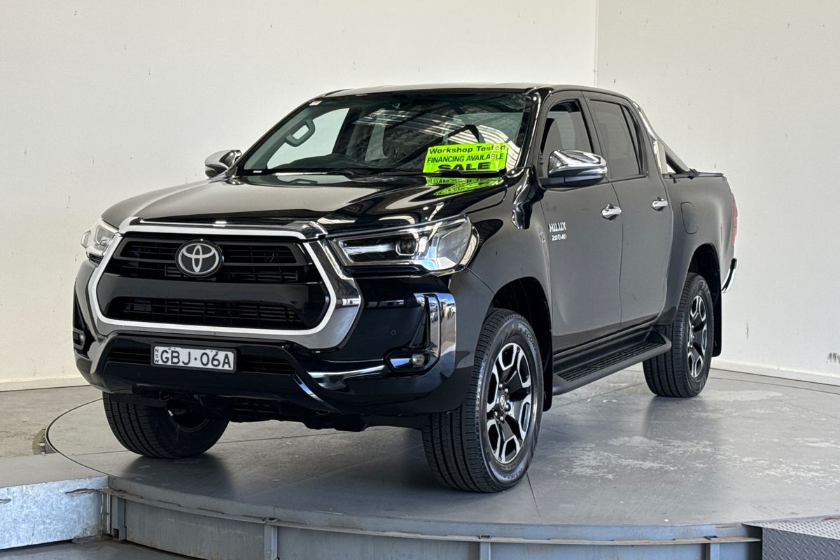 2022 Toyota Hilux SR5 GUN126R 4X4