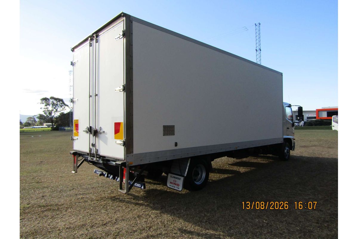 2017 Hino 500 Series FD1124 XLWB PROSHIFT 6 FD7J 4x2 image 5