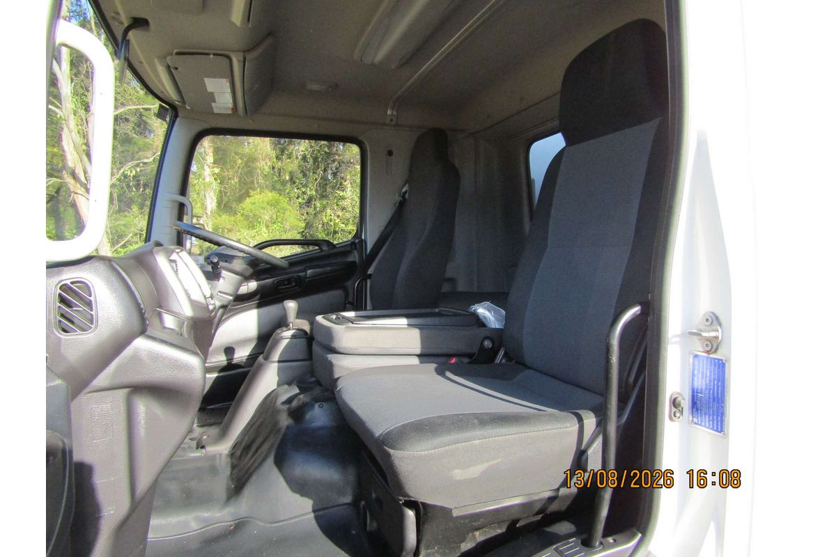 2017 Hino 500 Series FD1124 XLWB PROSHIFT 6 FD7J 4x2 image 7