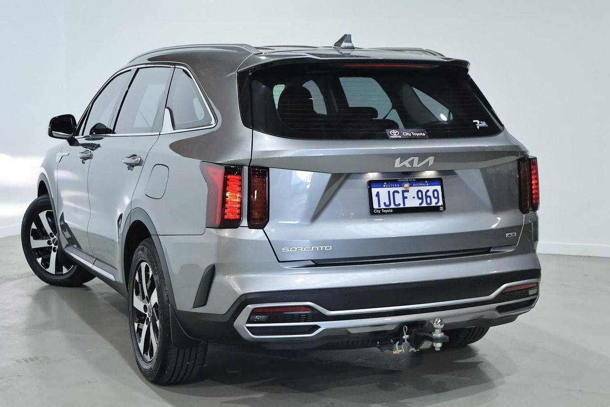 2023 Kia Sorento Sport MQ4