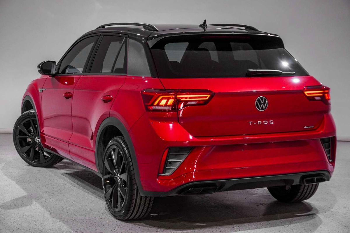 2023 Volkswagen T-Roc 140TSI R-Line D11