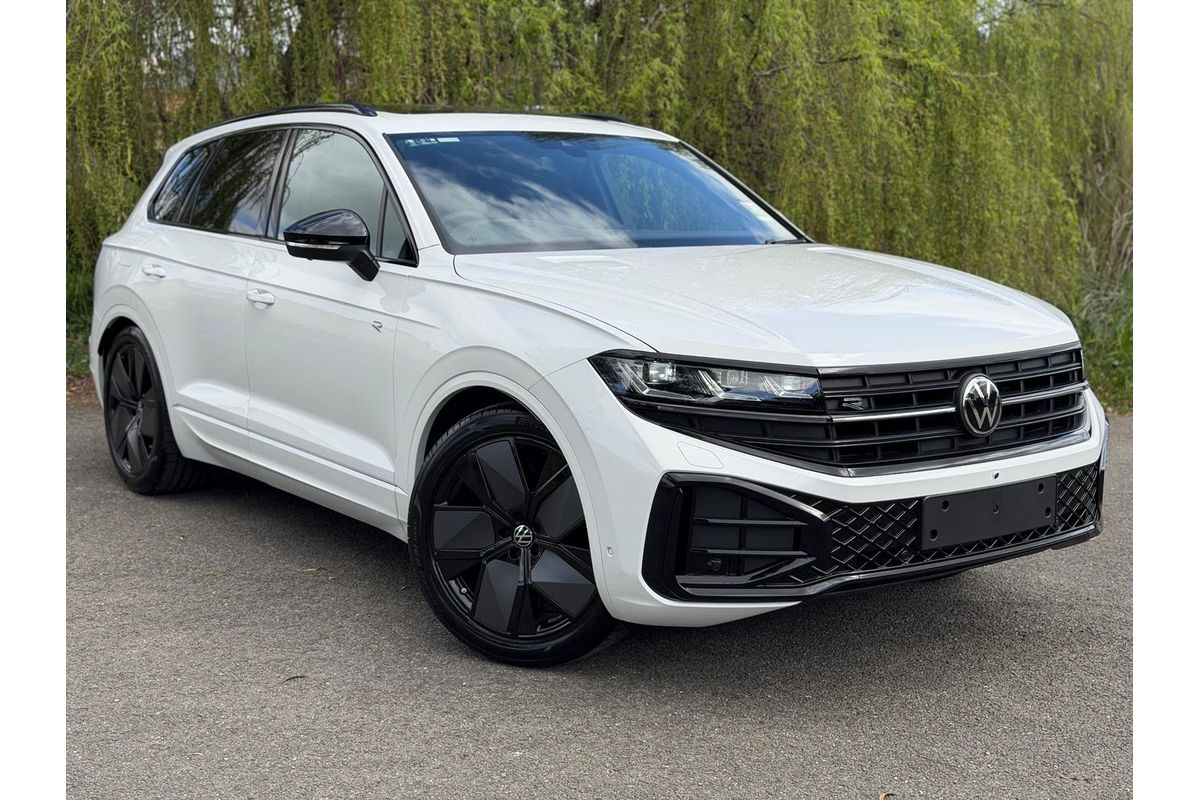 2026 Volkswagen Touareg 210TDI Wolfsburg Edition RC