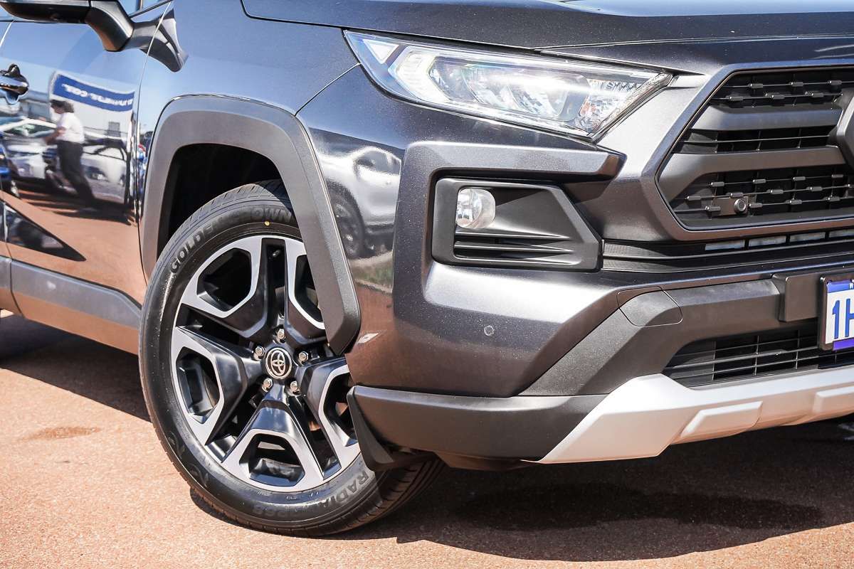 2021 Toyota RAV4 Edge AXAA54R