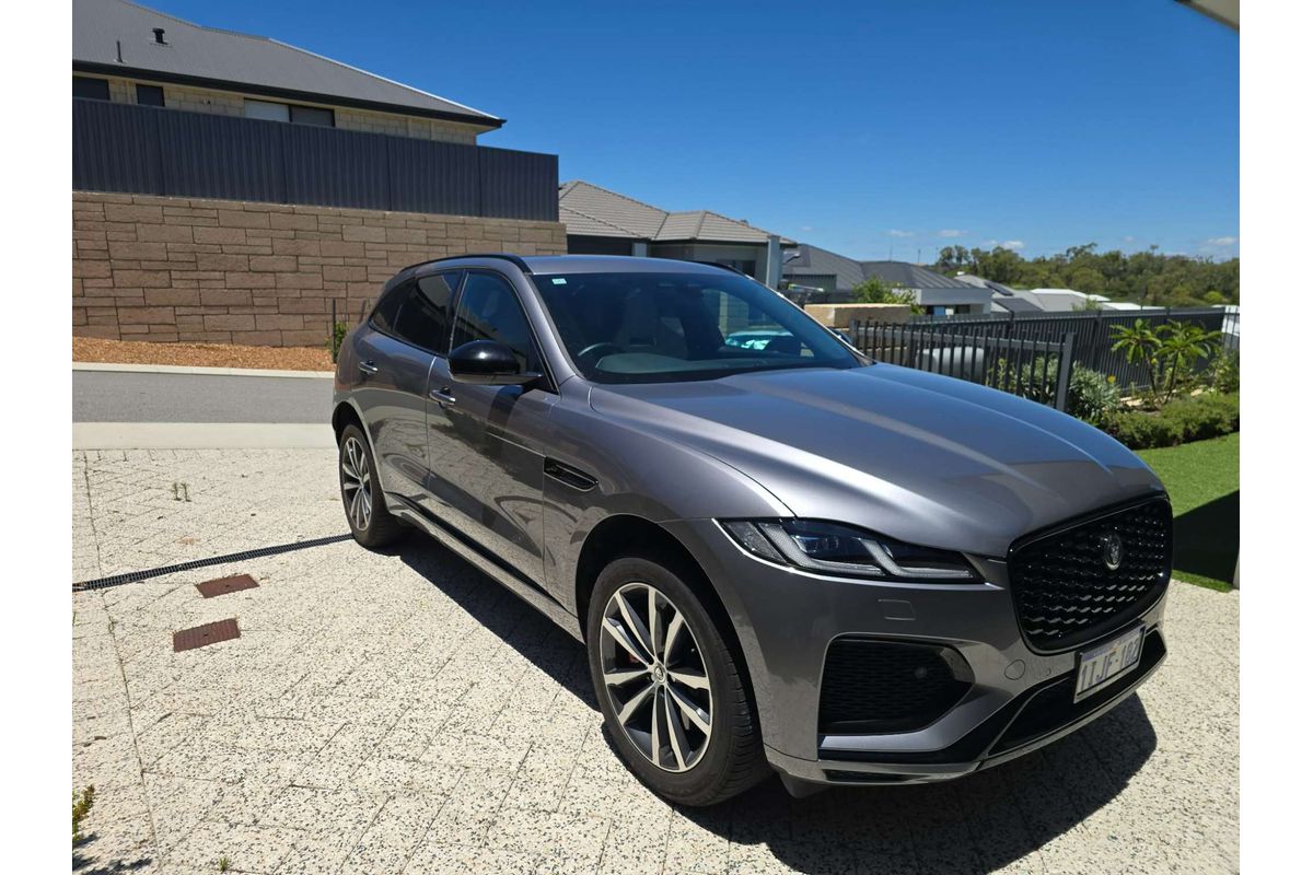 2023 Jaguar F-PACE 400 Sport X761