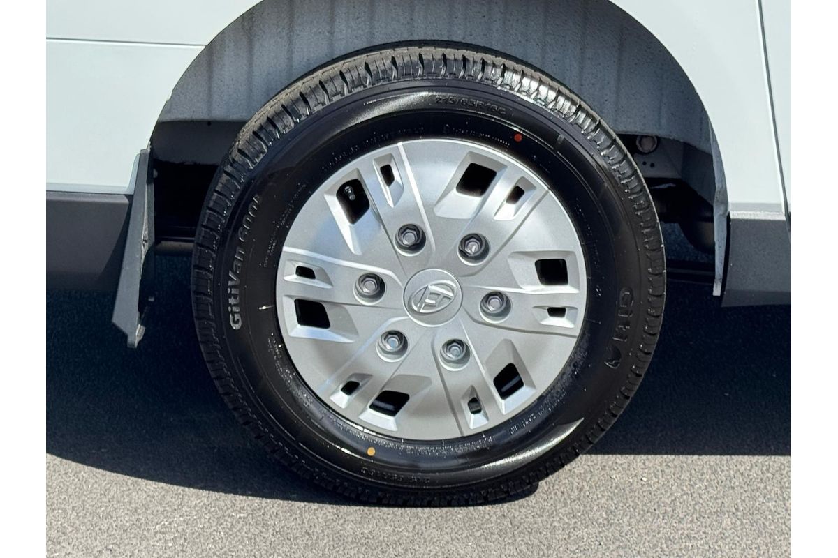 2026 LDV Deliver 7 SWB Low Roof image 9