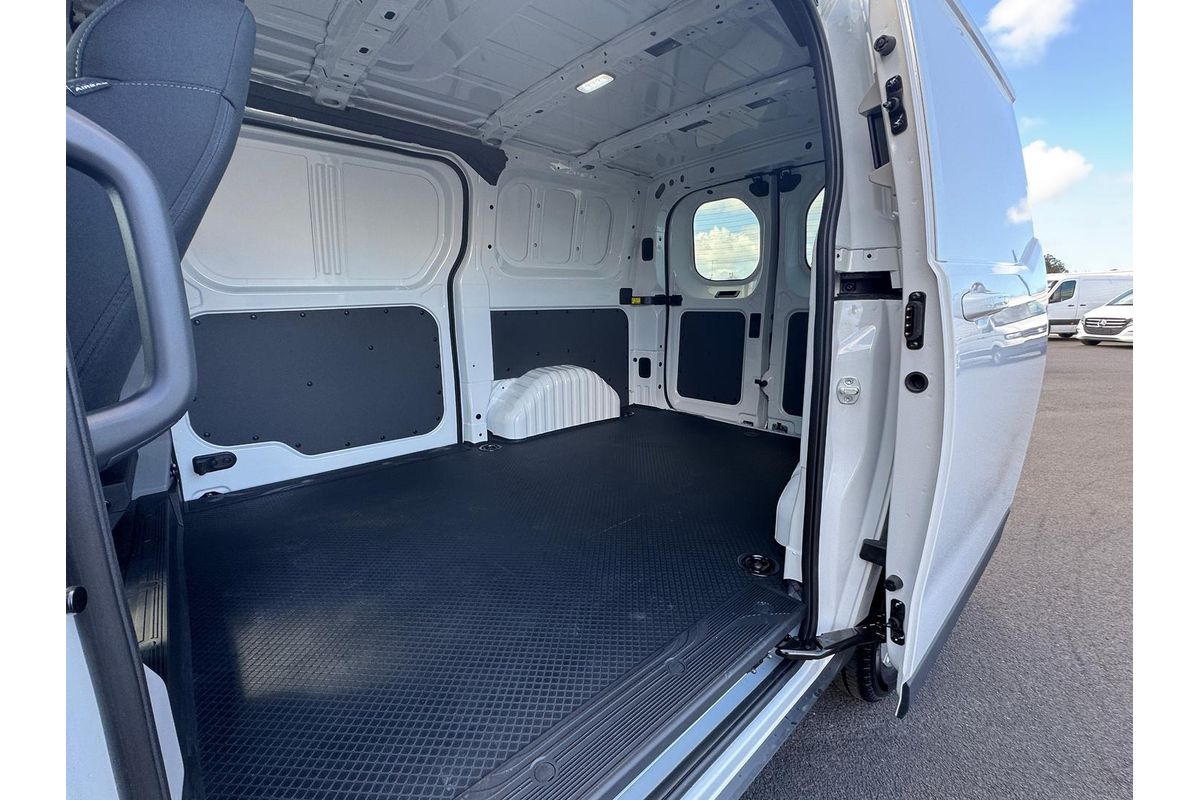 2026 LDV Deliver 7 SWB Low Roof image 15