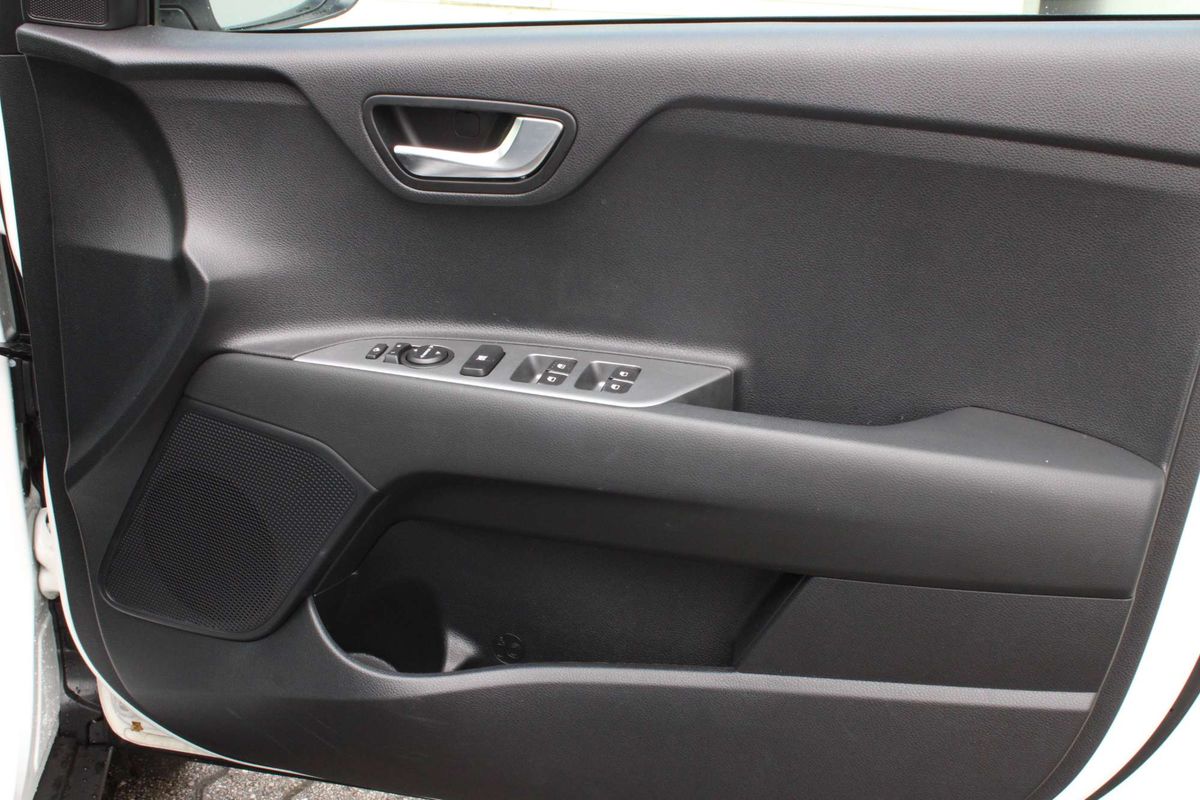 2025 Kia Stonic GT-Line YB