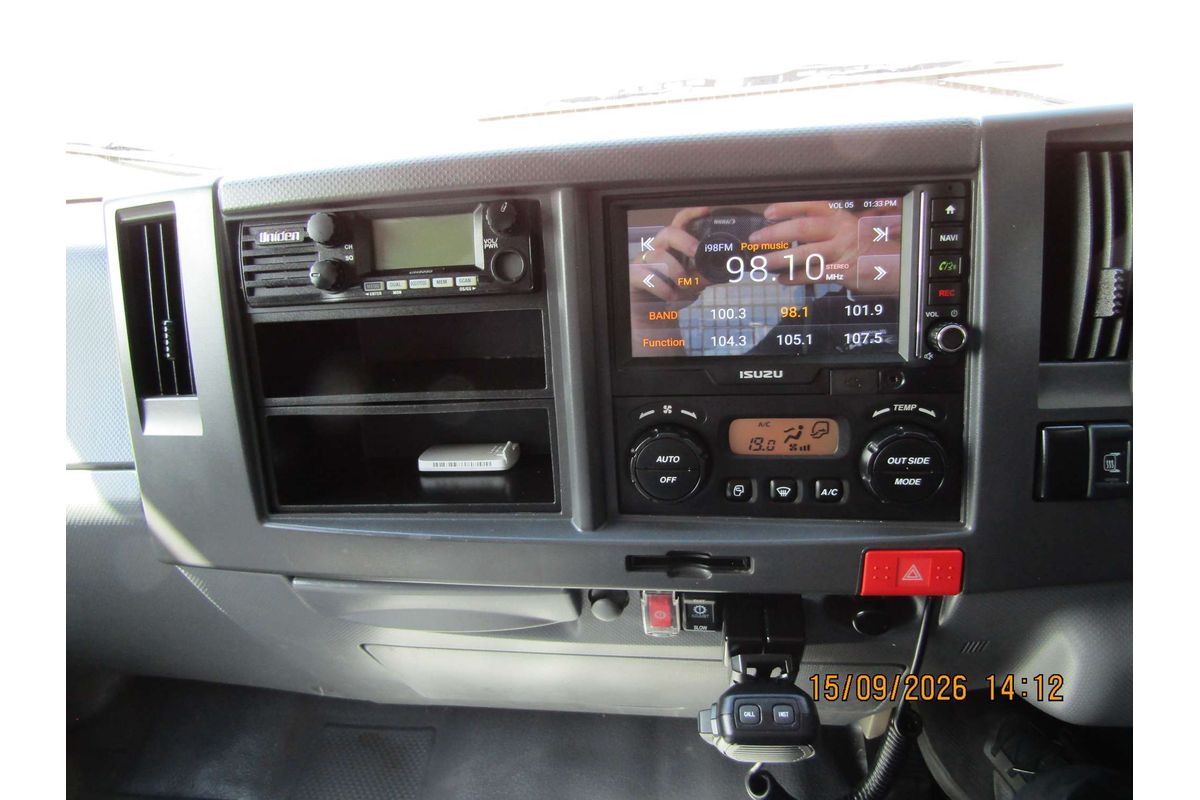 2021 Isuzu NPR 45/55-155 (SWB) TRADEPACK NH MY21 REAR WHEEL DRIVE image 6