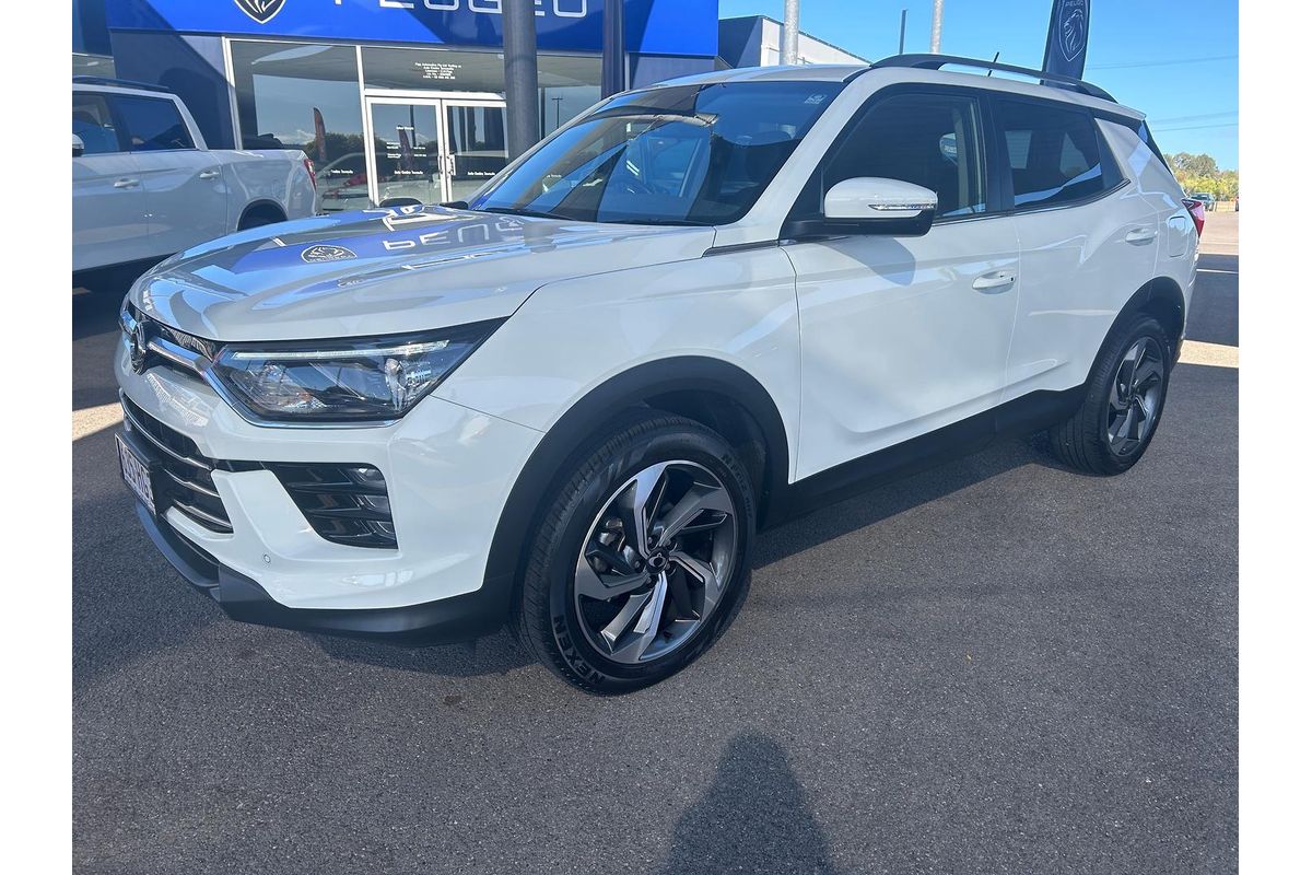 2023 KGM Korando Ultimate C300