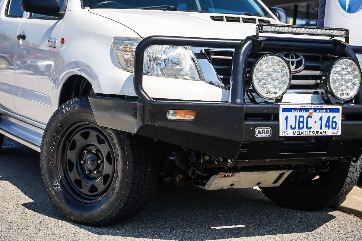 2015 Toyota Hilux SR KUN26R 4X4