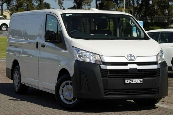 2025 Toyota Hiace GDH300R LWB