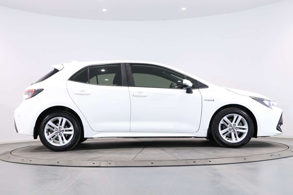 2022 Toyota Corolla Ascent Sport Hybrid ZWE211R