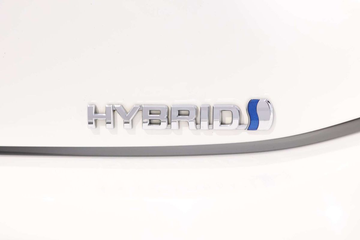 2022 Toyota Corolla Ascent Sport Hybrid ZWE211R