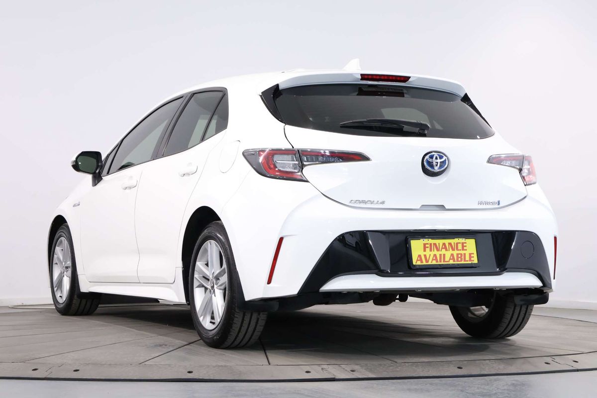 2022 Toyota Corolla Ascent Sport Hybrid ZWE211R