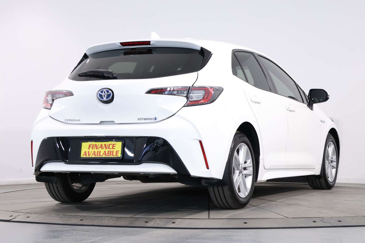 2022 Toyota Corolla Ascent Sport Hybrid ZWE211R