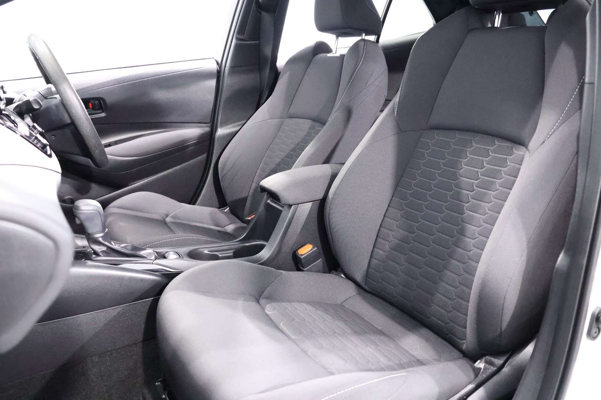 2022 Toyota Corolla Ascent Sport Hybrid ZWE211R