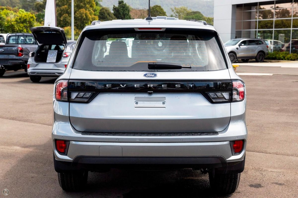 2023 Ford Everest Ambiente 2.0L